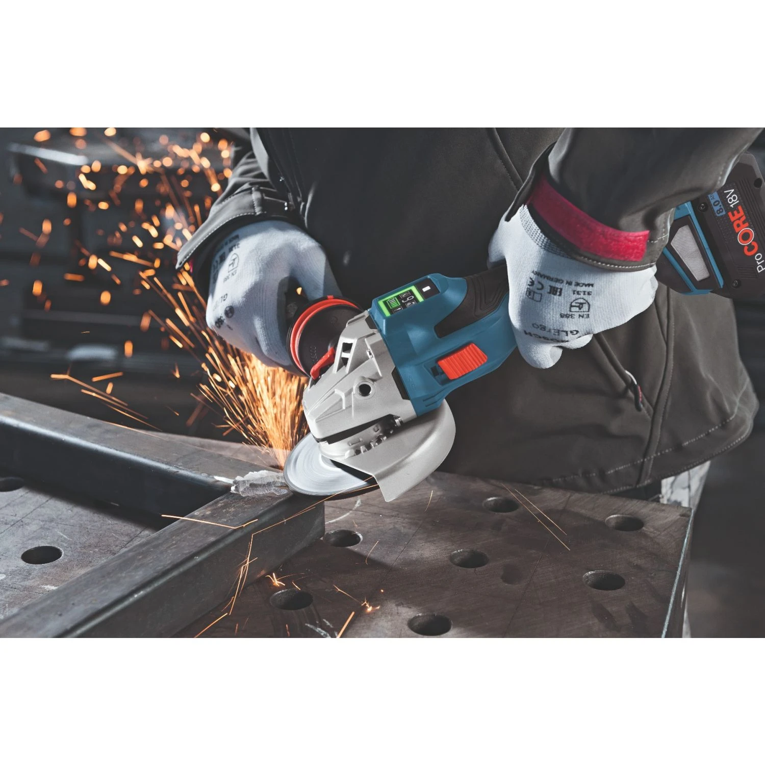 Bosch GWS 18V-15 SC 18V BITURBO Cordless Brushless 125mm Angle Grinder In L-Boxx - 06019H6100 4 Bosch GWS 18V-15 SC 18V BITURBO Cordless Brushless 125mm Angle Grinder In L-Boxx - 06019H6100 - Image 2
